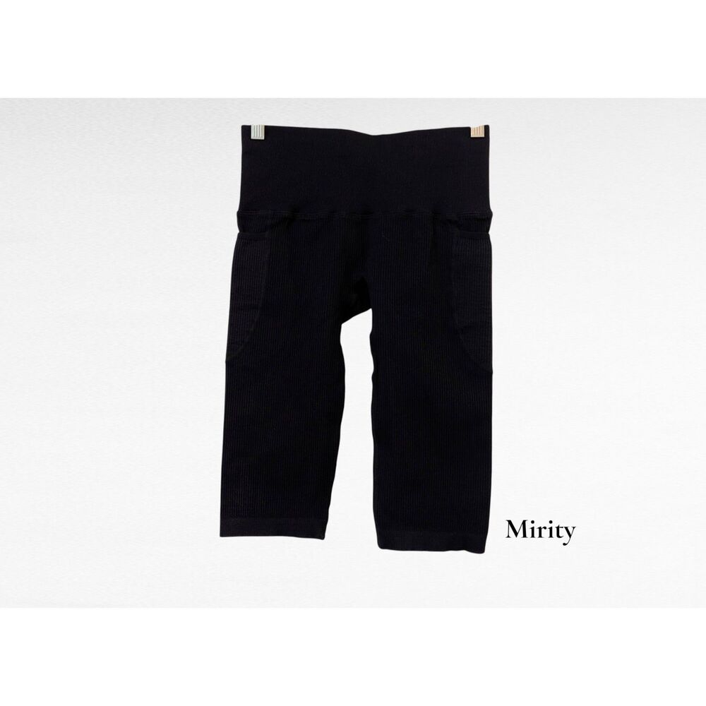 NWT   Mirity sport, running, biking, yoga, tennis, golf shorts  Sz M